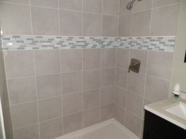 214 Grove Ave, Leominster, MA 01453