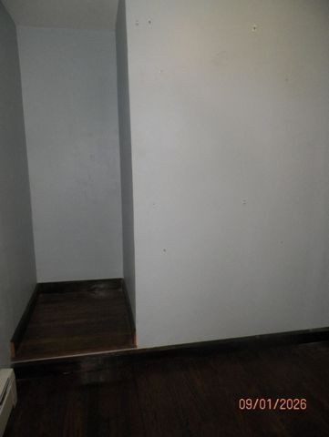 214 Grove Ave, Leominster, MA 01453