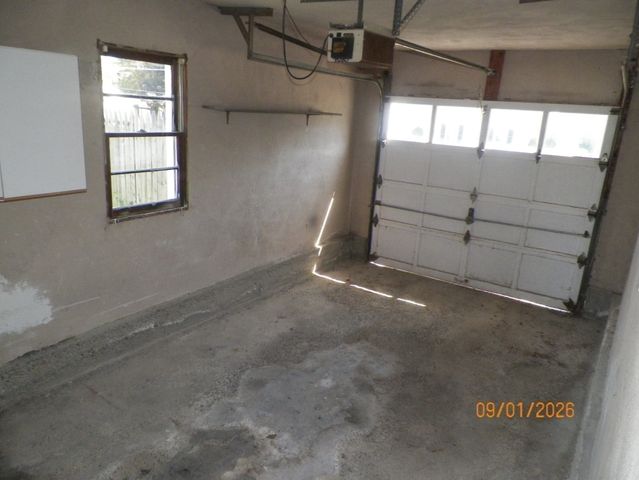 214 Grove Ave, Leominster, MA 01453