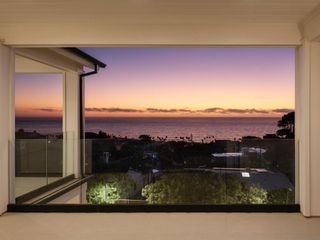 1185 Barcelona Dr, San Diego, CA 92107