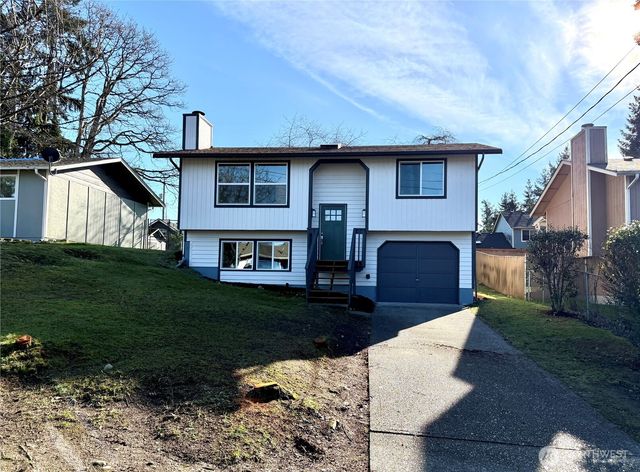 1742 Lafayette Street S, Tacoma, WA 98444