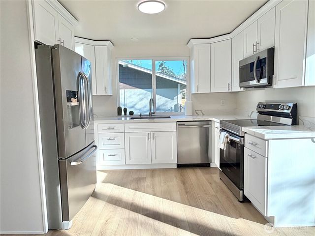 1742 Lafayette Street S, Tacoma, WA 98444