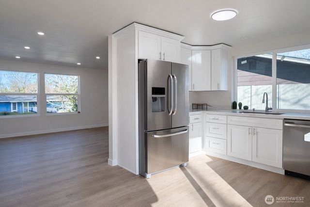 1742 Lafayette Street S, Tacoma, WA 98444