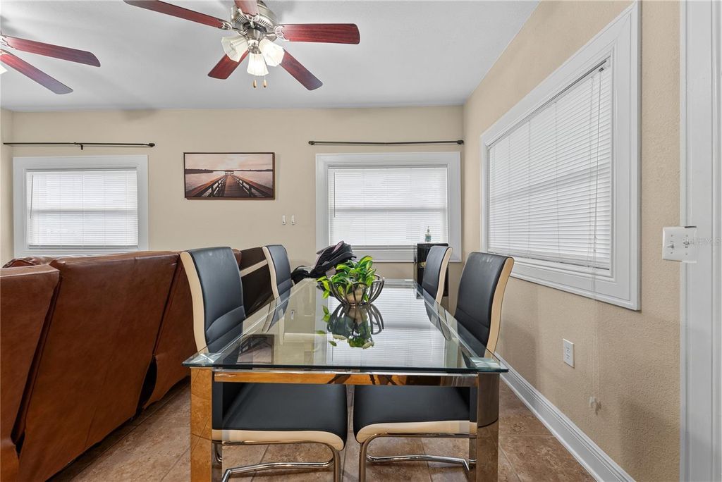Image 54 of property listing at 8414 N GRADY AVENUE, Tampa, FL 33614
