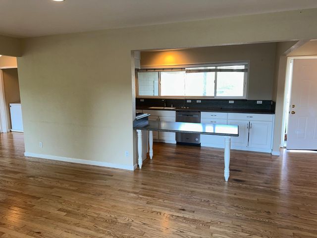 2228 W Benjamin Holt Dr, Stockton, CA 95207