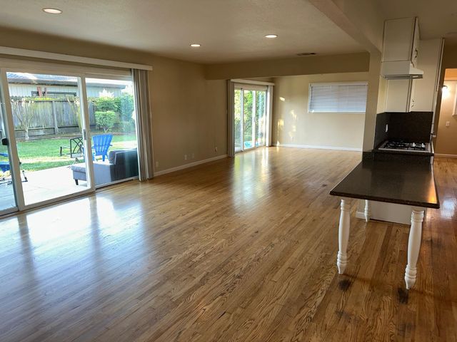 2228 W Benjamin Holt Dr, Stockton, CA 95207