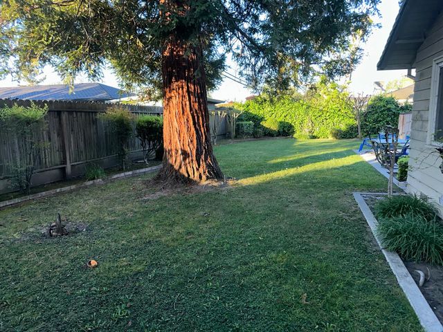 2228 W Benjamin Holt Dr, Stockton, CA 95207