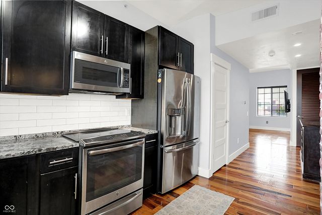 825 N Delaware Street 5B, Indianapolis, IN 46204
