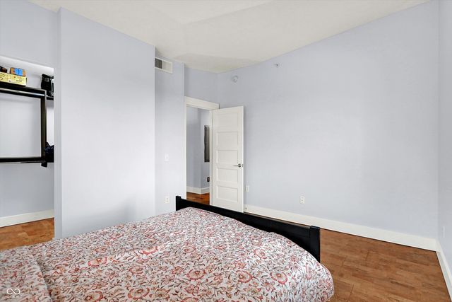 825 N Delaware Street 5B, Indianapolis, IN 46204