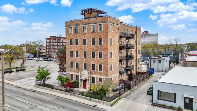 825 N Delaware Street 5B, Indianapolis, IN 46204
