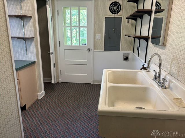440 S Broadmoor Boulevard, Springfield, OH 45504