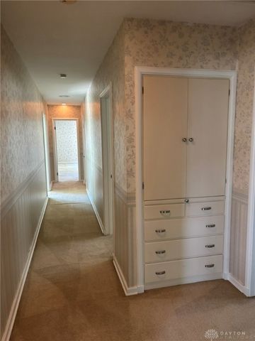 440 S Broadmoor Boulevard, Springfield, OH 45504