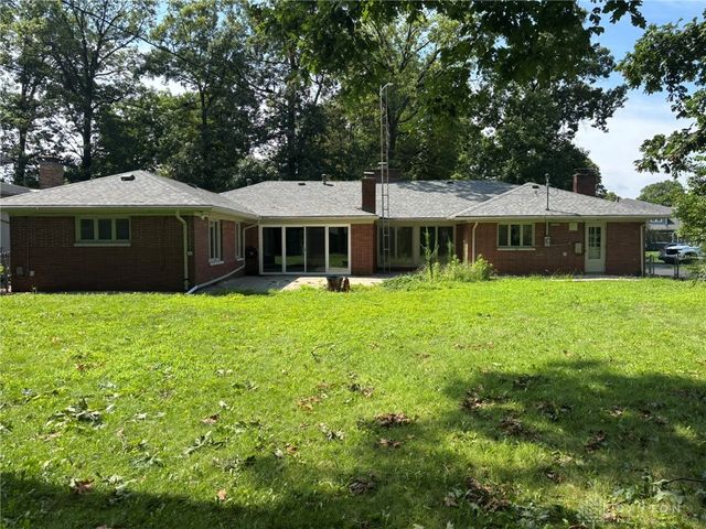 440 S Broadmoor Boulevard, Springfield, OH 45504