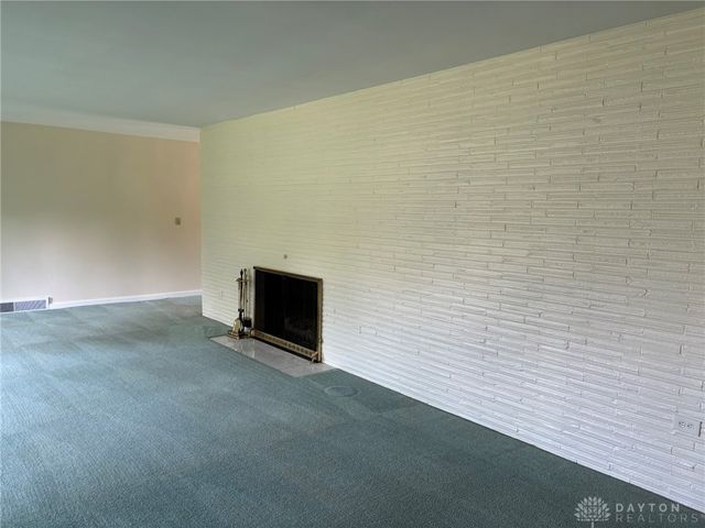 440 S Broadmoor Boulevard, Springfield, OH 45504