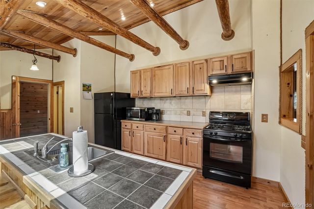 23 2nd Avenue, Allenspark, CO 80510