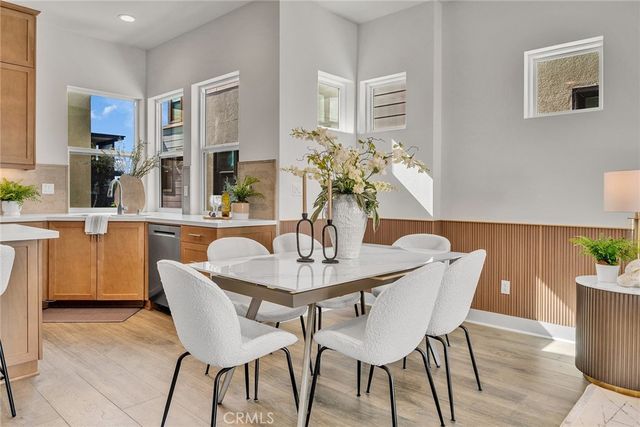 347 Novel, Irvine, CA 92618