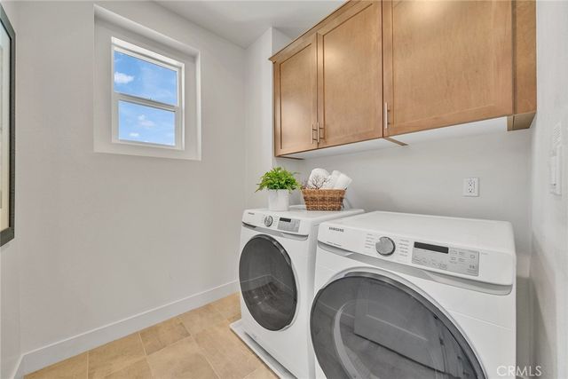 347 Novel, Irvine, CA 92618