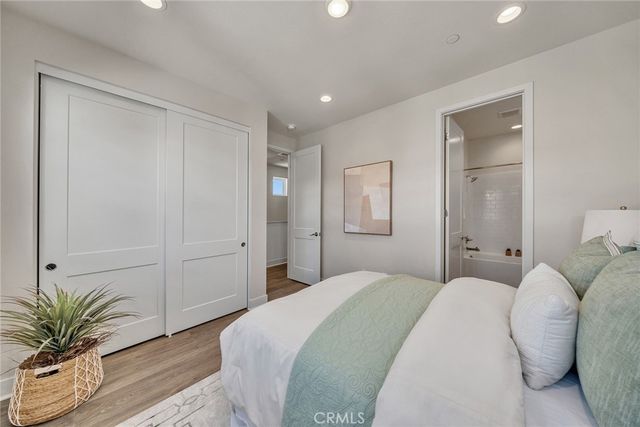 347 Novel, Irvine, CA 92618