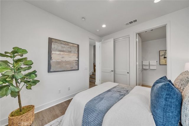 347 Novel, Irvine, CA 92618