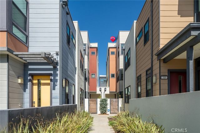 347 Novel, Irvine, CA 92618