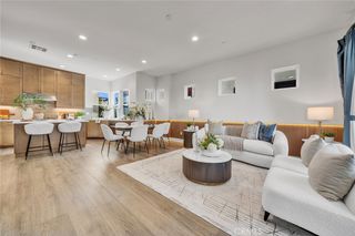 347 Novel, Irvine, CA 92618