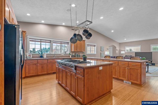 5960 Montevallo St SE, Salem, OR 97306