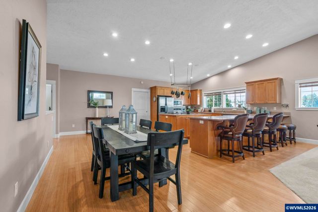 5960 Montevallo St SE, Salem, OR 97306