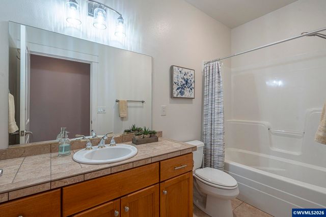 5960 Montevallo St SE, Salem, OR 97306