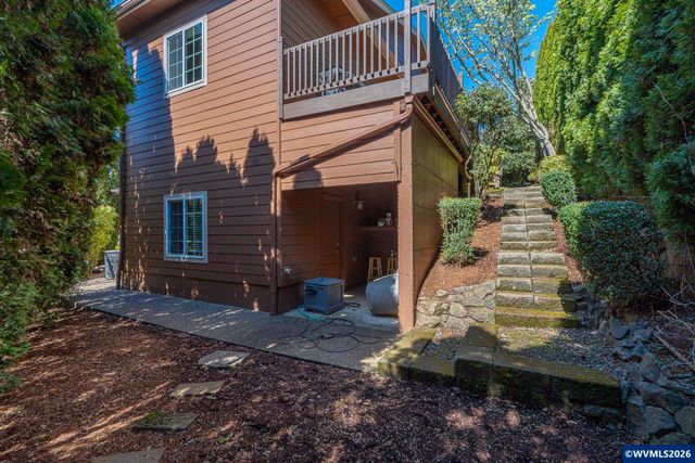 5960 Montevallo St SE, Salem, OR 97306