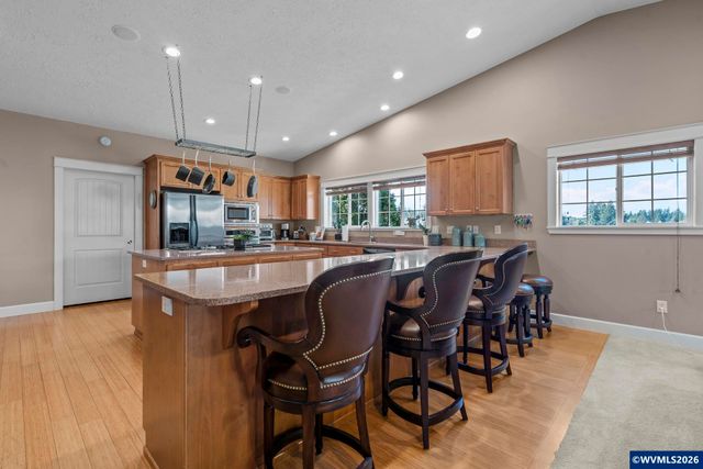 5960 Montevallo St SE, Salem, OR 97306