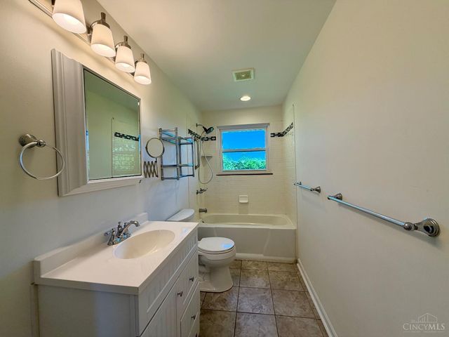 7350 Barret Road, West Chester, OH 45069