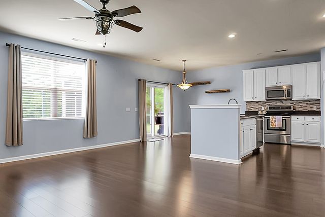 515 Flycatcher Drive, Goose Creek, SC 29445