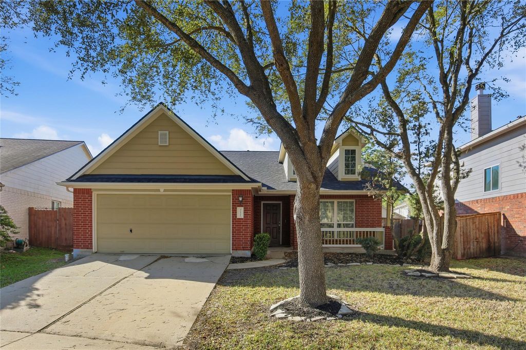 21126 Amber Crossing Drive, Richmond, TX 77406