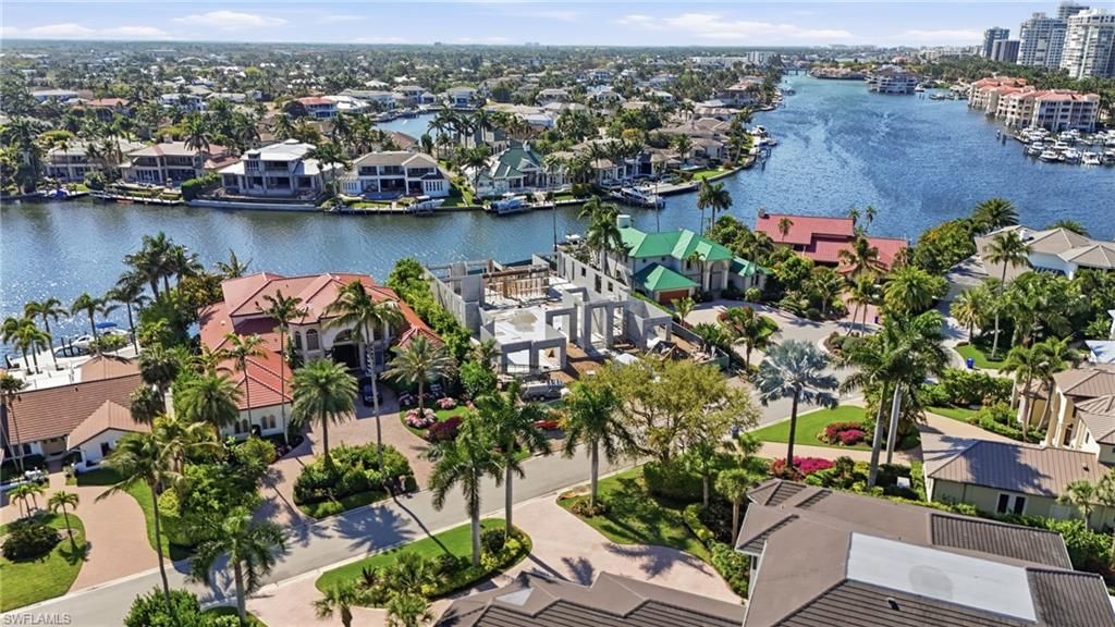 310 Pirates Bight, NAPLES, FL 34103 — photo 4