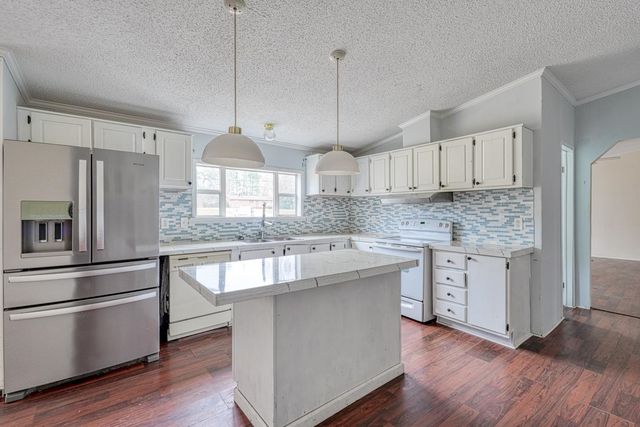 1061 Nazareth Road, Spartanburg, SC 29301