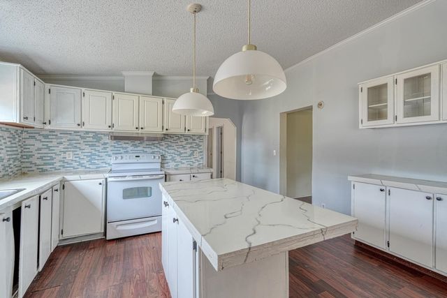 1061 Nazareth Road, Spartanburg, SC 29301