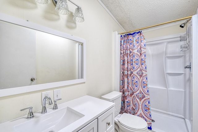 1061 Nazareth Road, Spartanburg, SC 29301