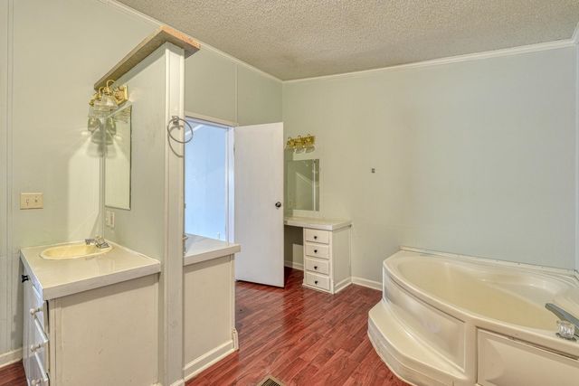 1061 Nazareth Road, Spartanburg, SC 29301