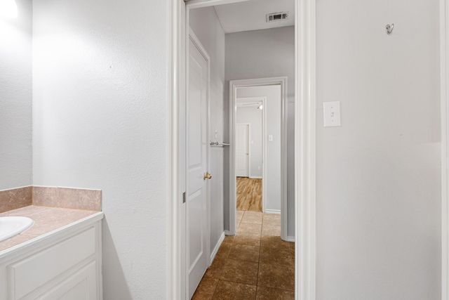 2906 Pearl ST C, Austin, TX 78705