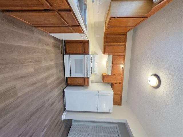 232 Hampton Drive, Dallas, GA 30132