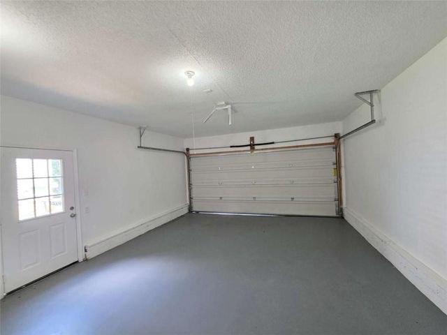 232 Hampton Drive, Dallas, GA 30132