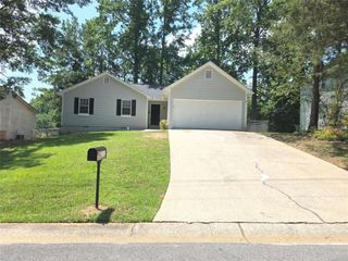232 Hampton Drive, Dallas, GA 30132