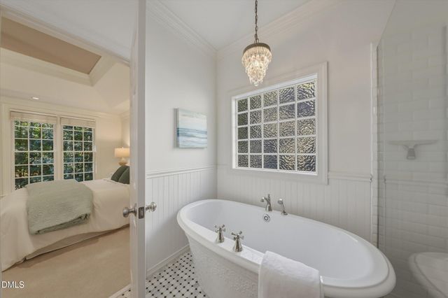 6401 Cedar Waters Drive, Raleigh, NC 27607