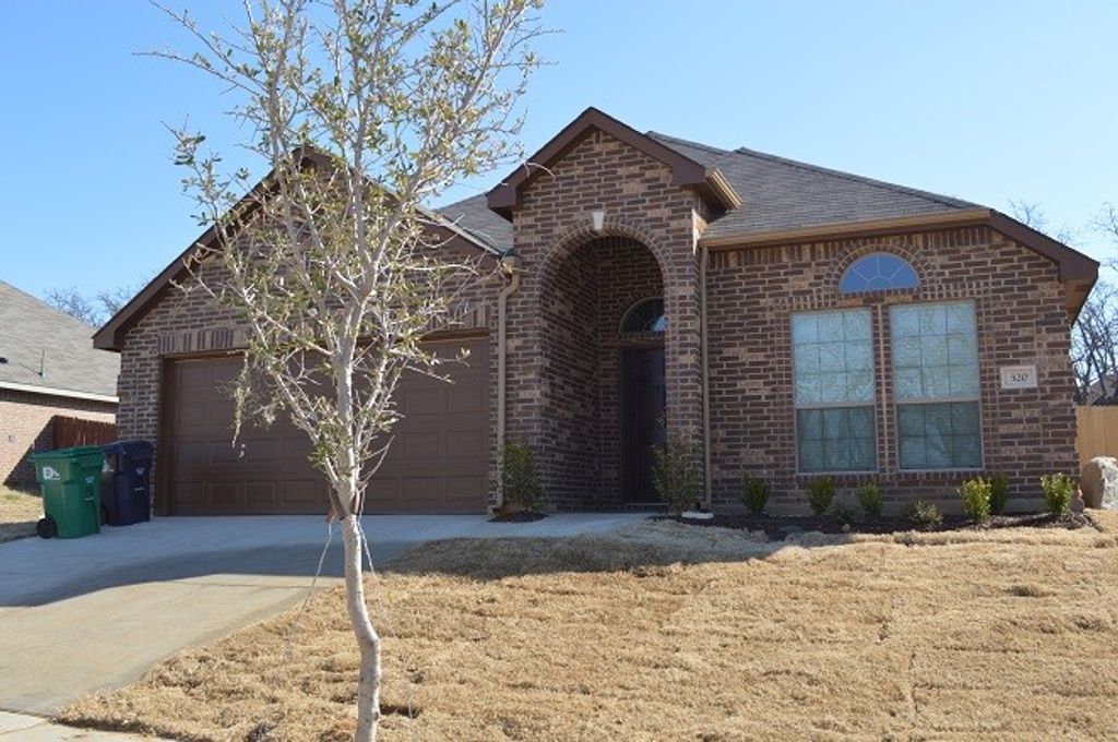 320 Springtree Street, Denton, TX 76209
