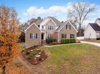 3961 Bentwood Cove Drive, Apison, TN 37302