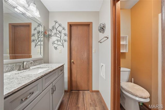 1621 Rosewall Drive F, St Charles, MO 63303
