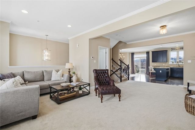 213 Eagle Dr, Cranberry Twp, PA 16066