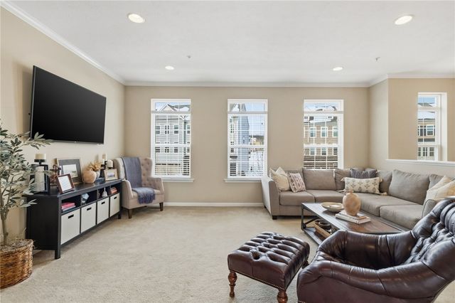 213 Eagle Dr, Cranberry Twp, PA 16066