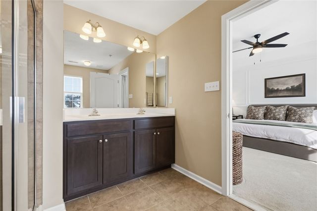 213 Eagle Dr, Cranberry Twp, PA 16066