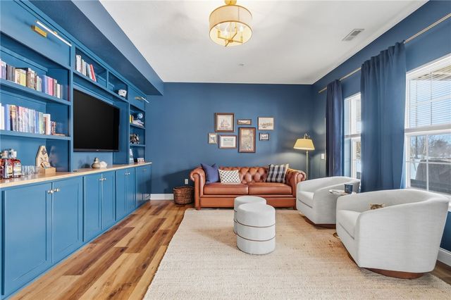 213 Eagle Dr, Cranberry Twp, PA 16066